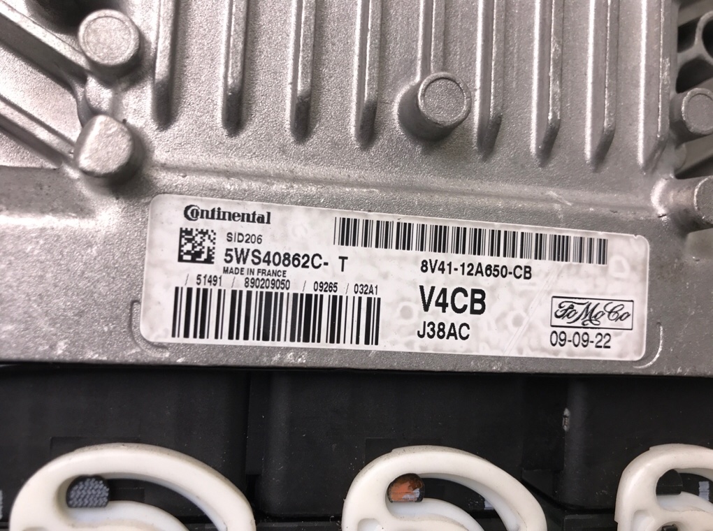 Блок управления двигателем бу для Ford Kuga  2.0 TDCi,  2009 г.