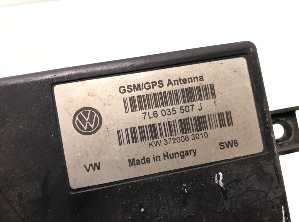 Усилитель антенны бу для Volkswagen Touareg 1 3.0 TDi,  2006 г.