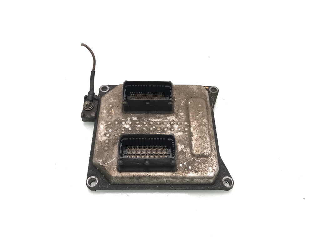 Блок управления двигателем бу для Opel Zafira B 1.6 i, 2012 г.