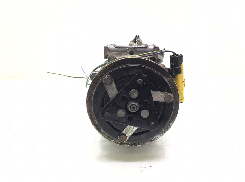 Компрессор кондиционера бу для Peugeot 3008 1 1.6 HDi, 2010 г.