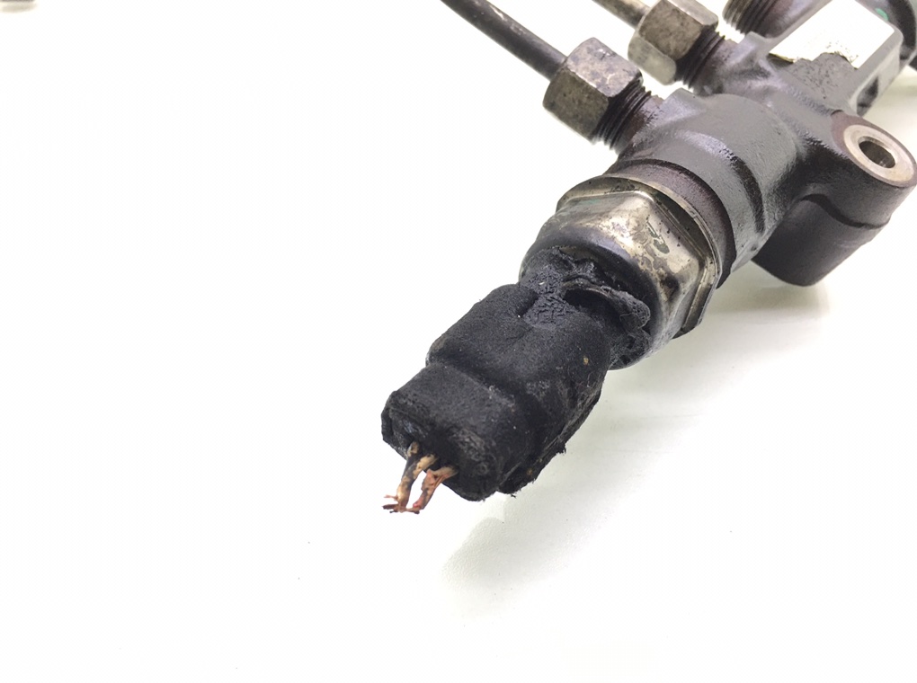 Топливная рампа бу для Peugeot 3008 1 1.6 HDi,  2010 г.