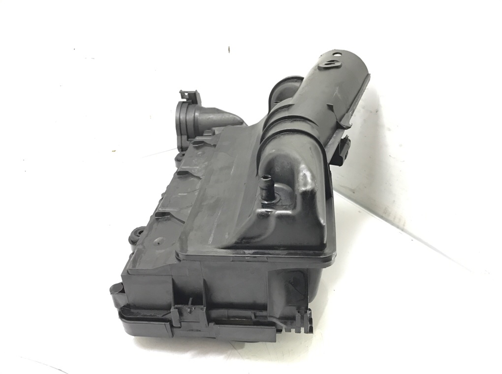 Корпус воздушного фильтра бу для Peugeot 206  1.4 HDi,  2006 г.