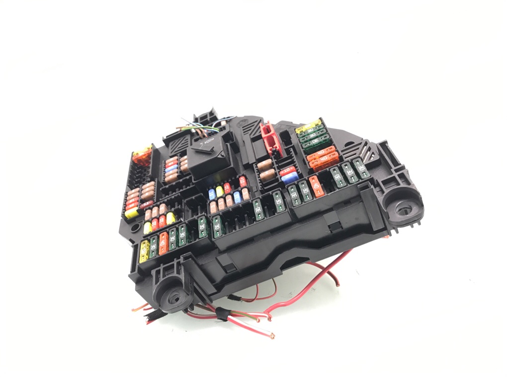 Блок предохранителей бу для BMW 5 F10/F11/GT F07 2.0 D,  2011 г.