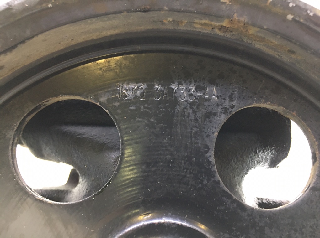 Насос гидроусилителя руля бу для Ford Mondeo 3 1.8 i, 2002 г. Насос гидроусилителя руля бу для Ford Mondeo 3 1.8 i, 2002 г.