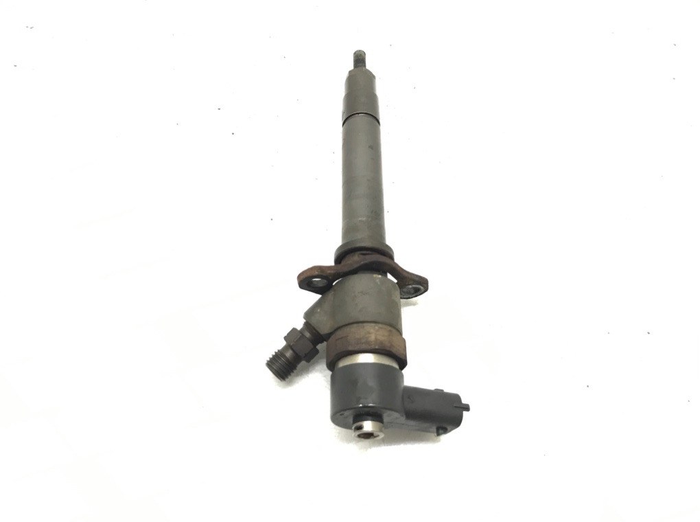 Форсунка бу для Volvo V70 2.4 TD, 2003 г. Форсунка бу для Volvo V70 2.4 TD, 2003 г.