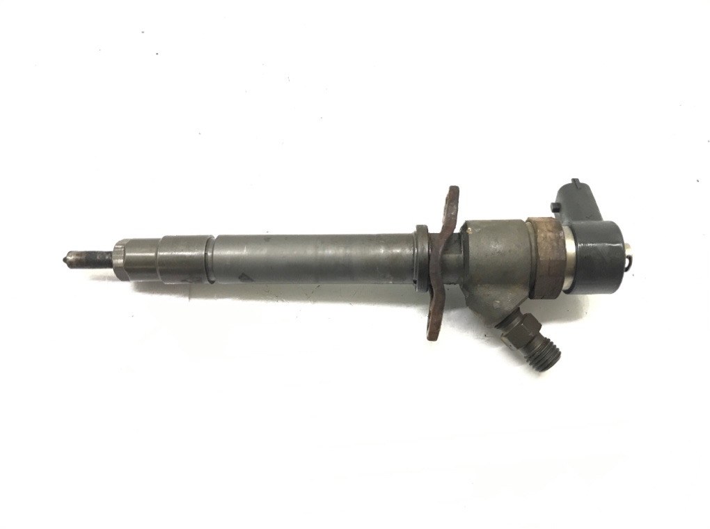 Форсунка бу для Volvo V70 2.4 TD, 2003 г. Форсунка бу для Volvo V70 2.4 TD, 2003 г.
