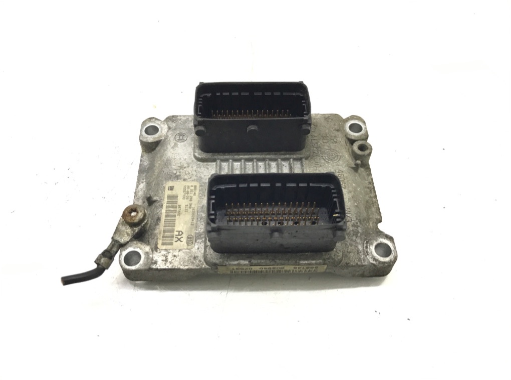 Блок управления двигателем бу для Opel Corsa D 1.2 i, 2009 г. Блок управления двигателем бу для Opel Corsa D 1.2 i, 2009 г.