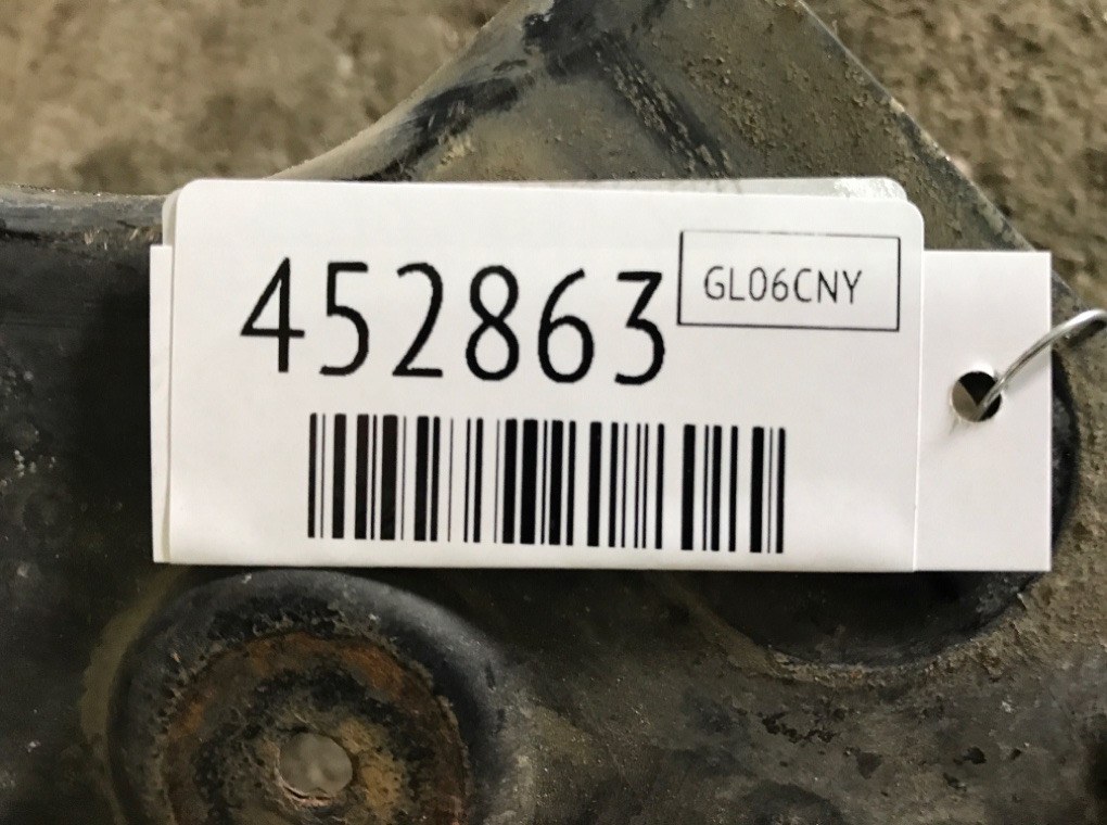 Планка под капот бу для Peugeot Partner 1 1.9 D, 2006 г. Планка под капот бу для Peugeot Partner 1 1.9 D, 2006 г.