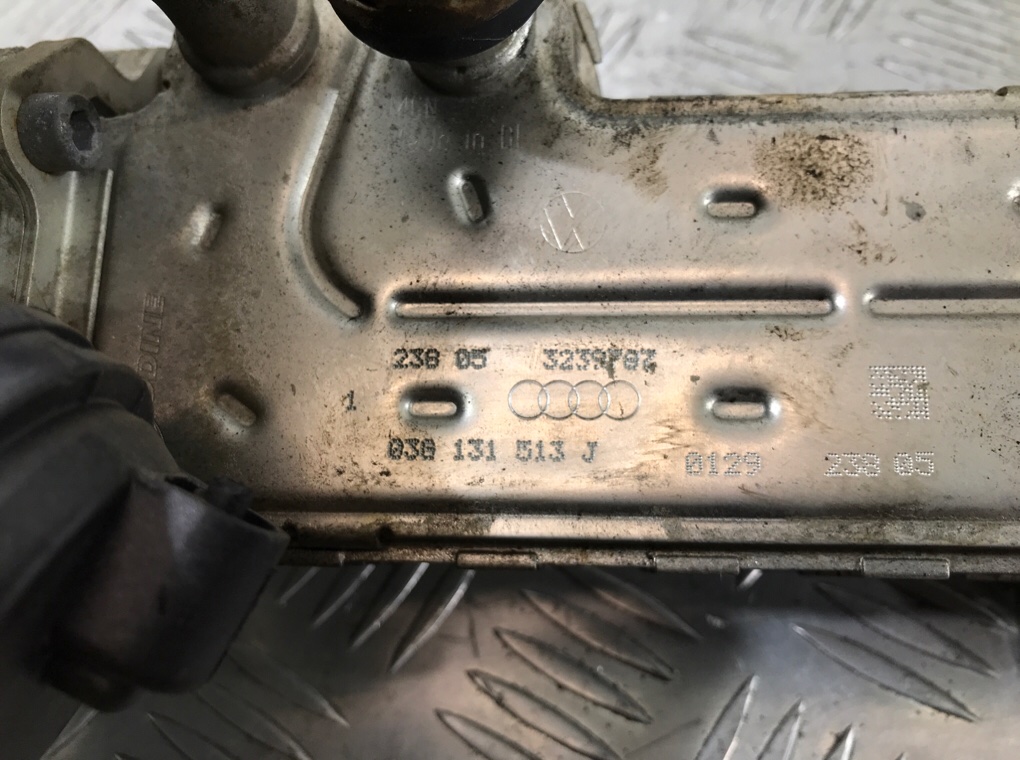 Радиатор EGR бу для Volkswagen Golf 5 2.0 TDi,  2005 г.