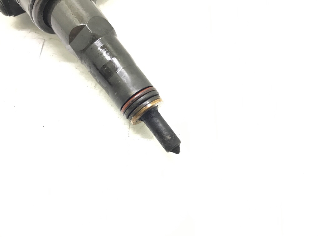 Форсунка бу для Audi A4 B7 2.0 TDi,  2007 г.