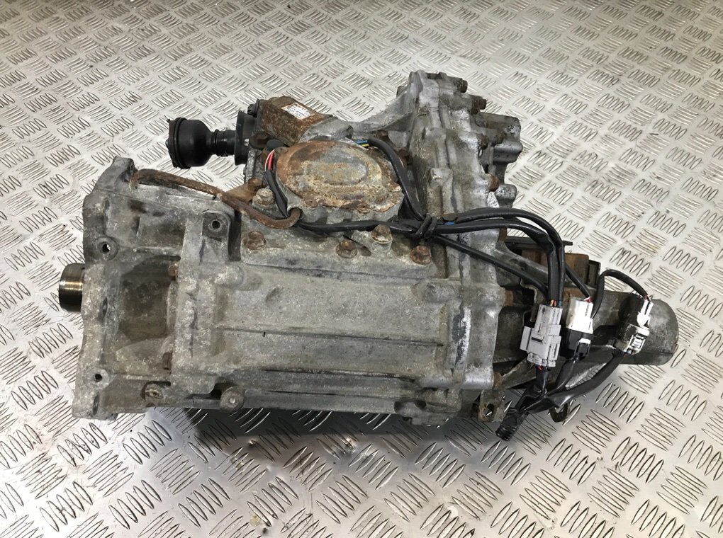 Раздаточная коробка бу для Suzuki Grand Vitara JT 1.9 DDiS,  2006 г.