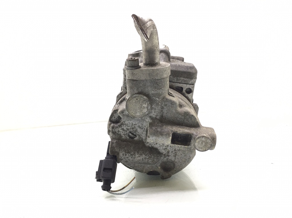 Компрессор кондиционера бу для Audi A5  2.0 TFSi,  2008 г.