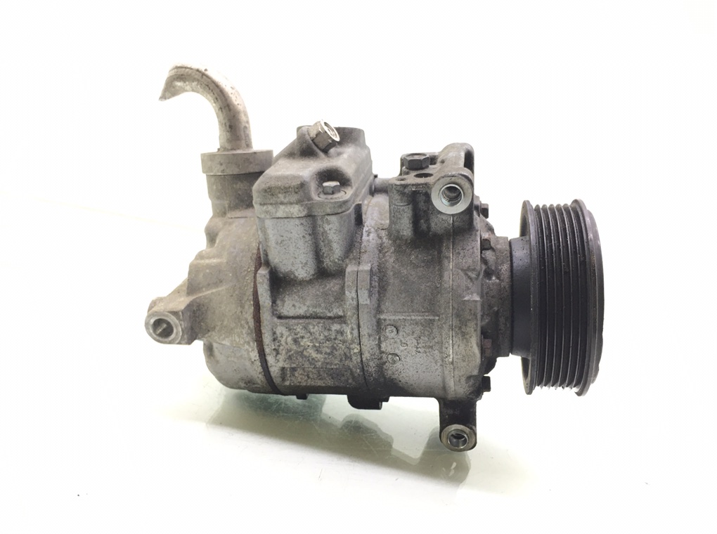 Компрессор кондиционера бу для Audi A5  2.0 TFSi,  2008 г.