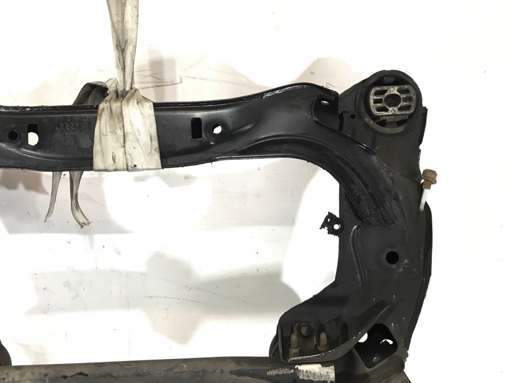 Балка подвески передняя (подрамник) бу для Audi A8 D3 3.0 TDi,  2007 г.