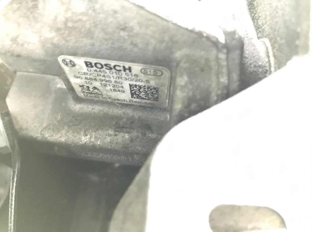 Двигатель (ДВС)  бу для Peugeot 208  1.4 HDi,  2012 г.