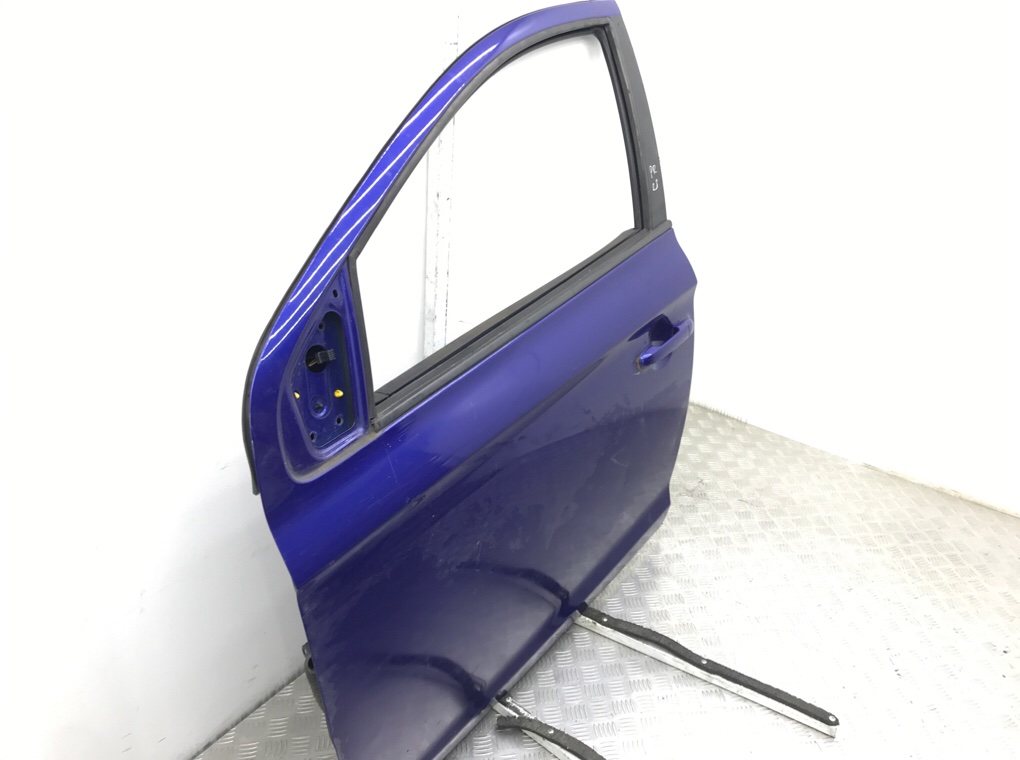 Дверь передняя левая бу для Hyundai i20 1 1.4 CRDi,  2009 г.