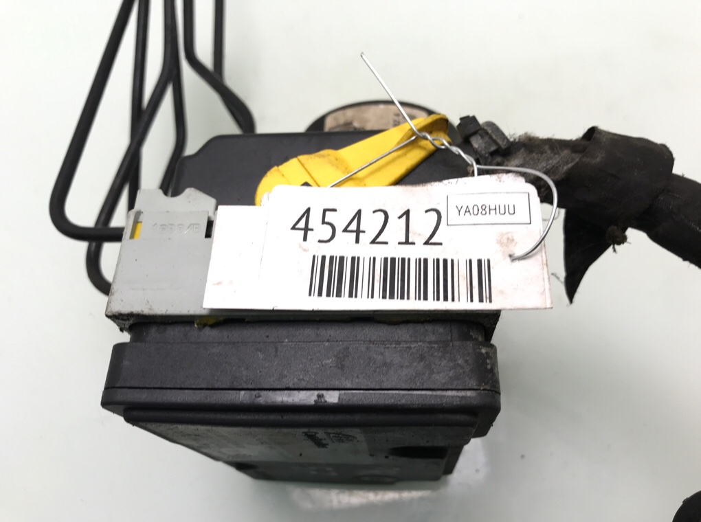 Блок ABS бу для Citroen C3 1 1.1 i, 2008 г. Блок ABS бу для Citroen C3 1 1.1 i, 2008 г.