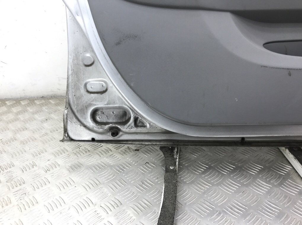 Дверь передняя левая бу для Subaru Justy 4 1.0 i,  2008 г.