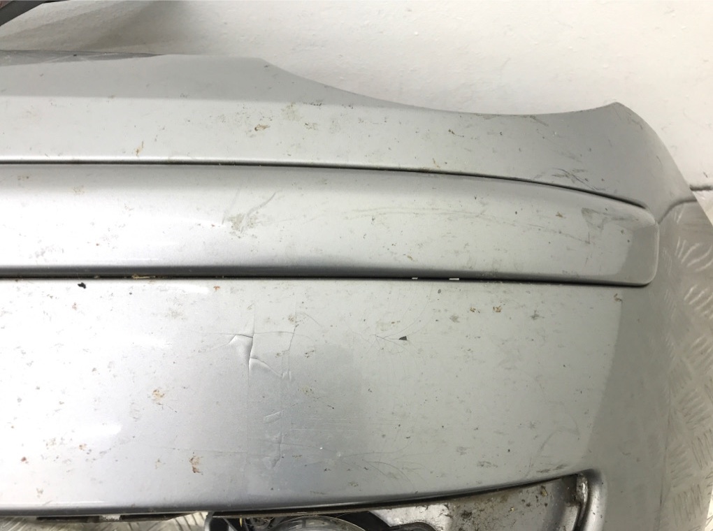 Бампер передний бу для Volkswagen Polo 4 1.4 i,  2006 г.