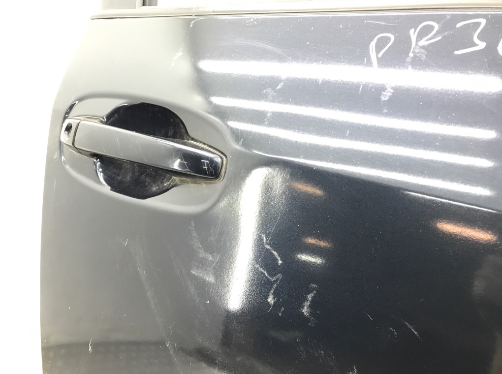 Дверь передняя правая бу для Toyota Verso  2.0 D-4D,  2012 г.