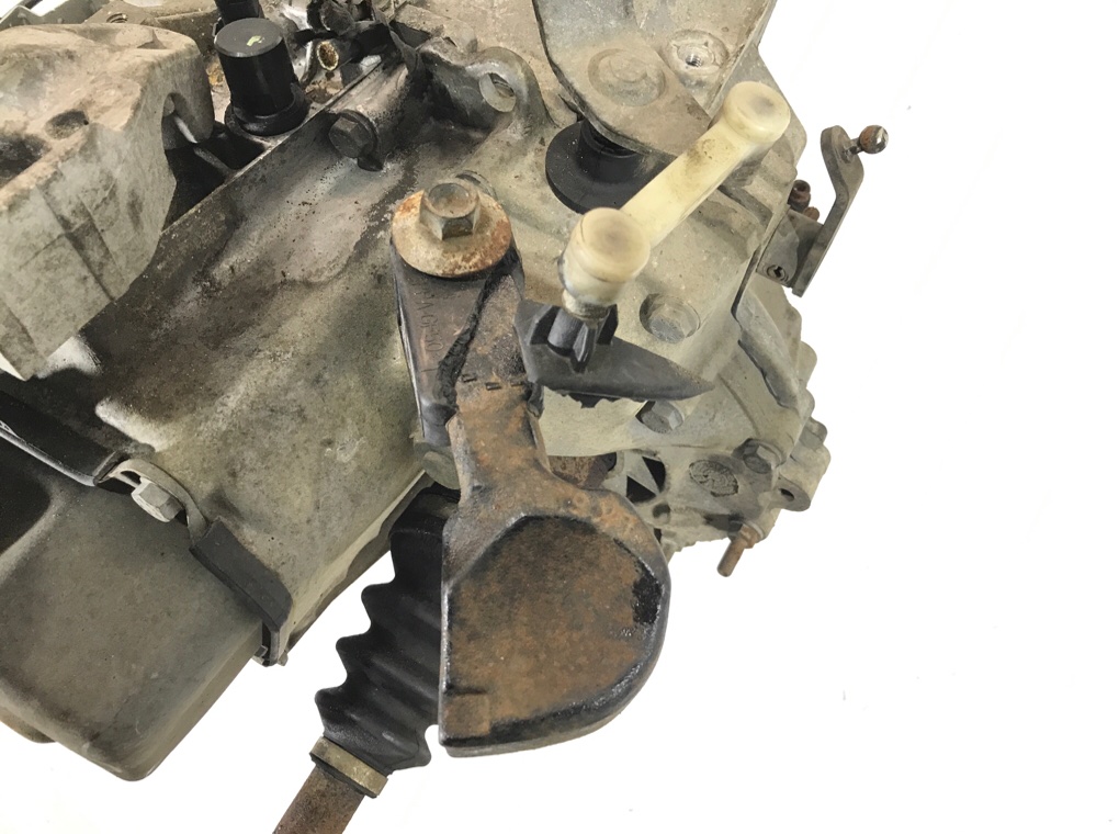 КПП механическая (МКПП) бу для Peugeot 208 1.4 i, 2012 г. КПП механическая (МКПП) бу для Peugeot 208 1.4 i, 2012 г.