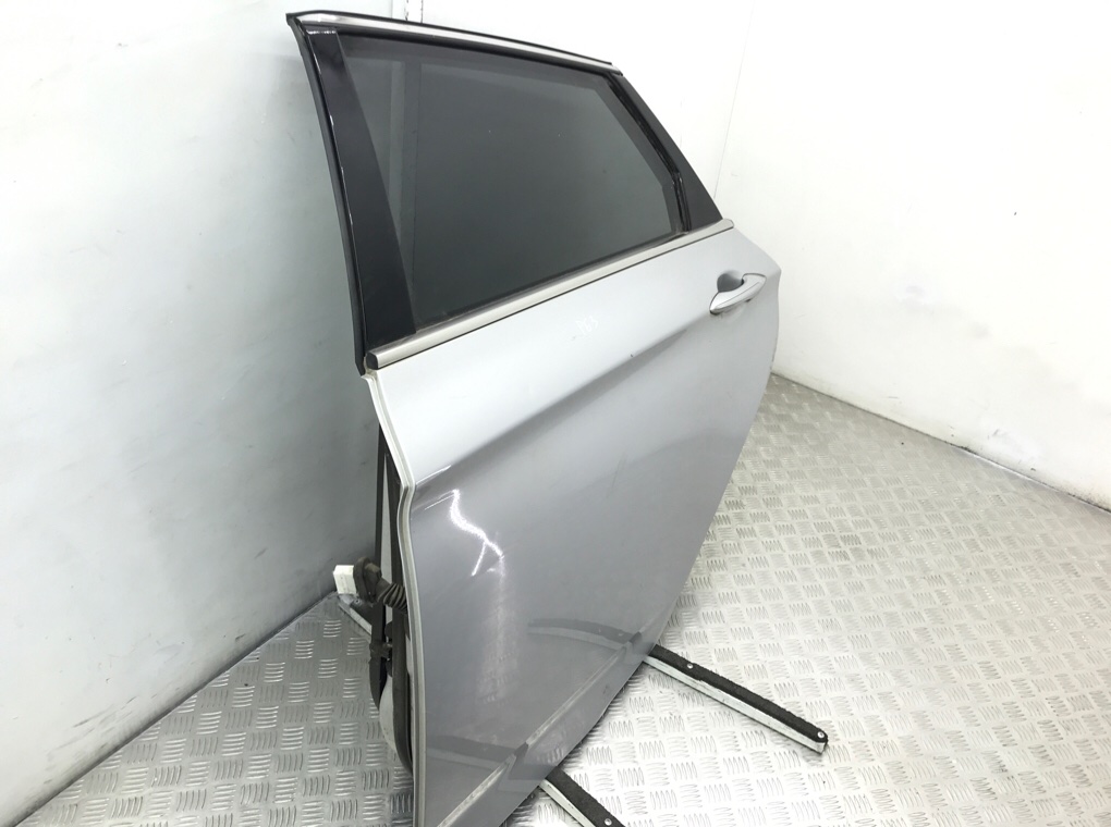 Дверь задняя левая бу для Hyundai i40  1.7 CRDi,  2014 г.