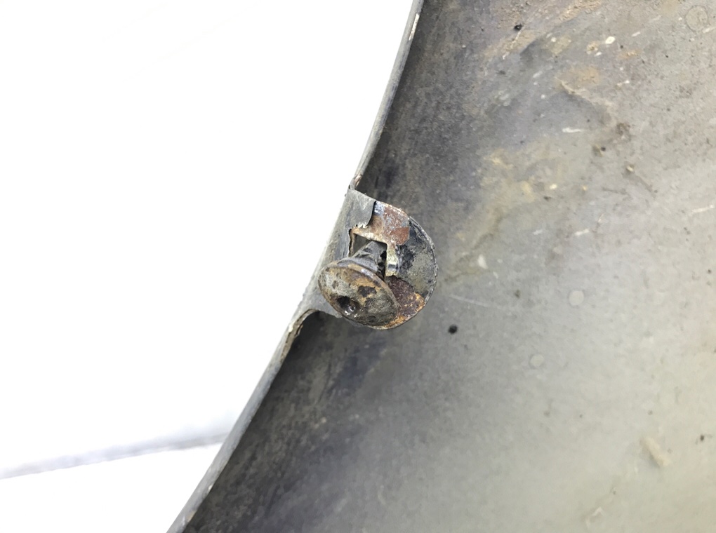 Крыло переднее правое бу для Volkswagen Polo 4 1.2 i,  2006 г.