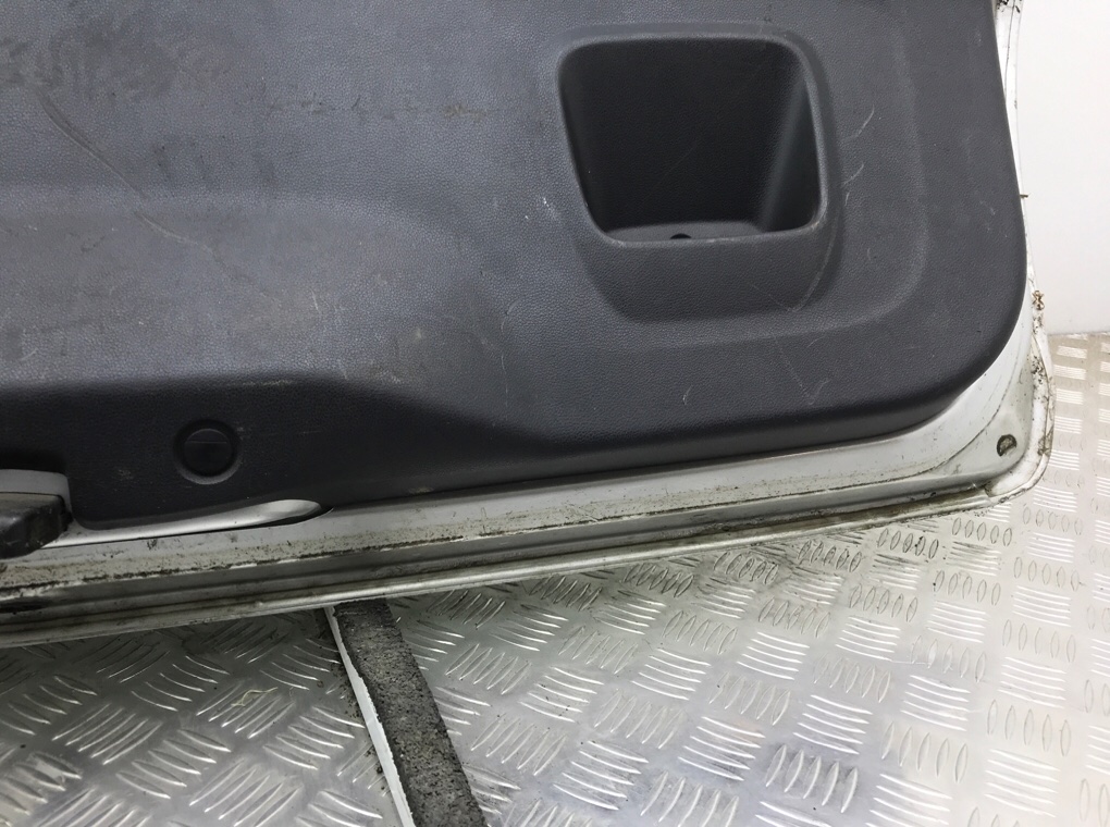 Крышка багажника бу для Peugeot 308 T7 1.6 HDi,  2009 г.