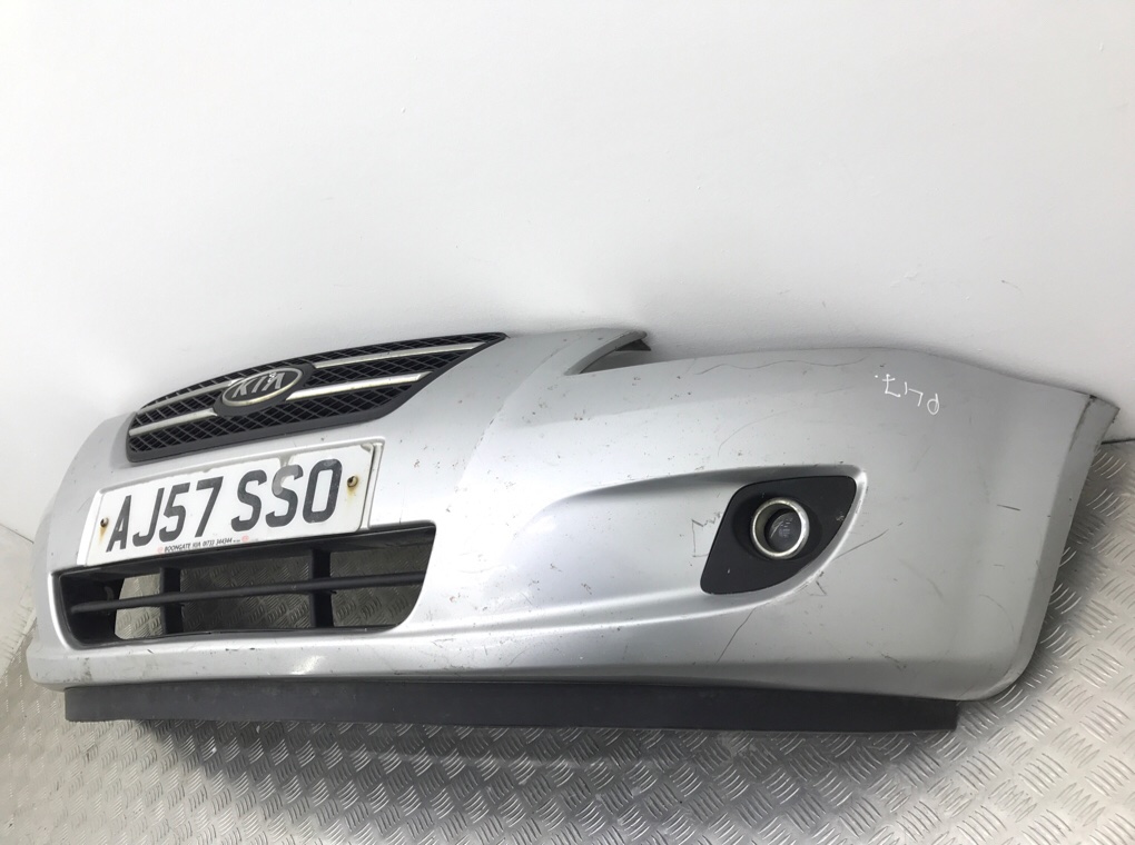 Бампер передний бу для Kia Ceed 1 1.6 i,  2007 г.