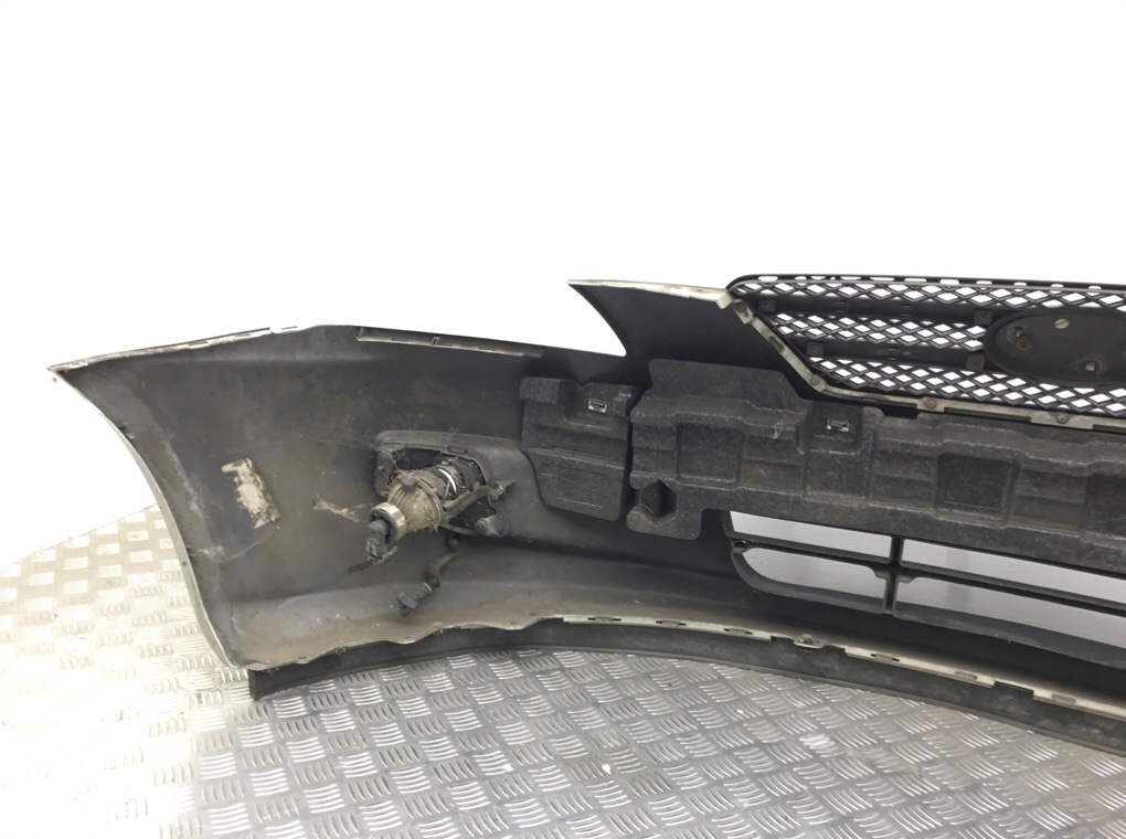 Бампер передний бу для Kia Ceed 1 1.6 i,  2007 г.