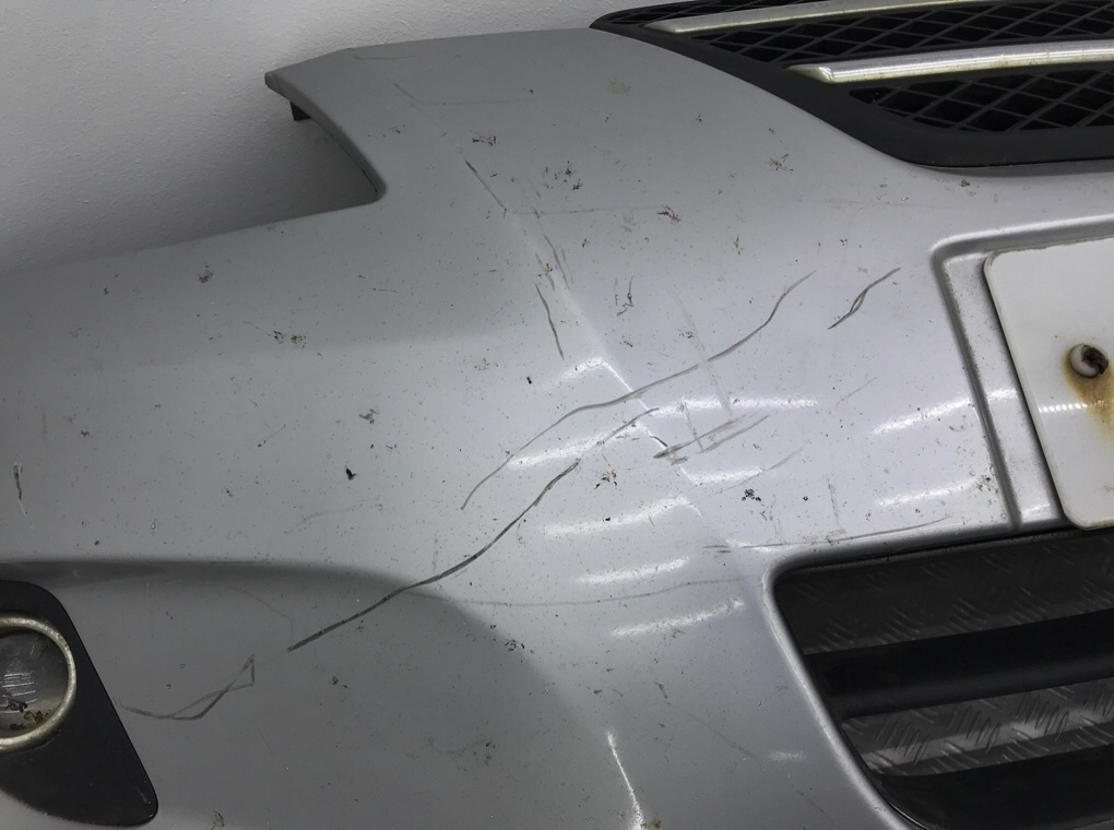 Бампер передний бу для Kia Ceed 1 1.6 i,  2007 г.