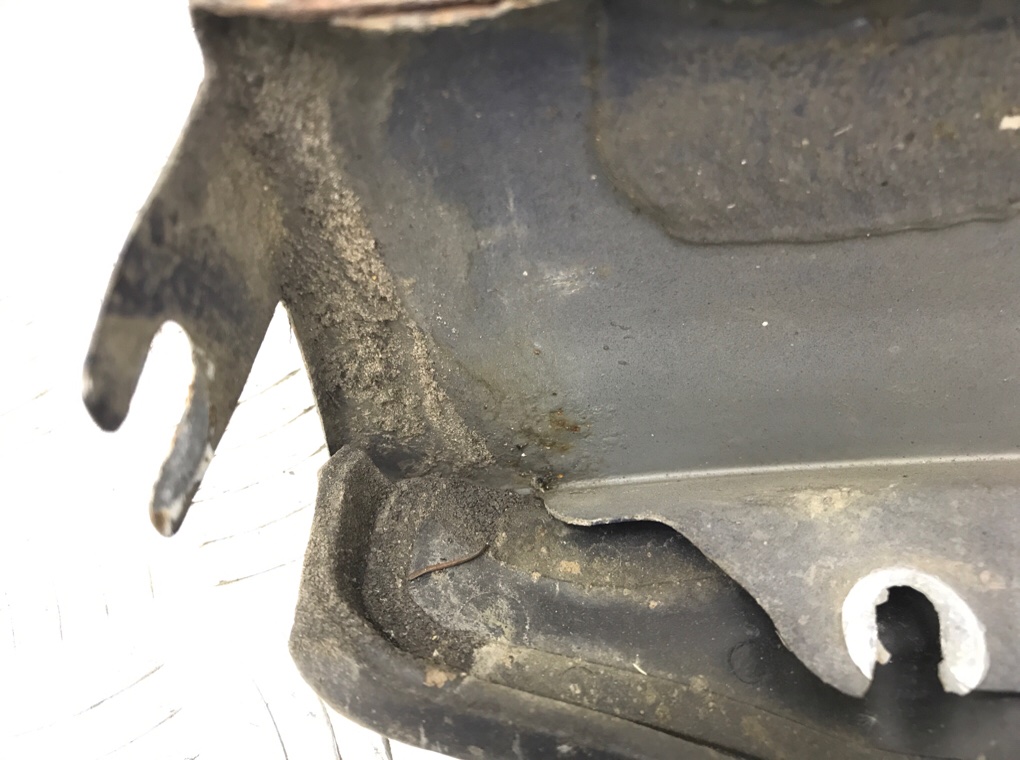 Крыло переднее правое бу для Renault Megane 3 1.5 DCi,  2009 г.