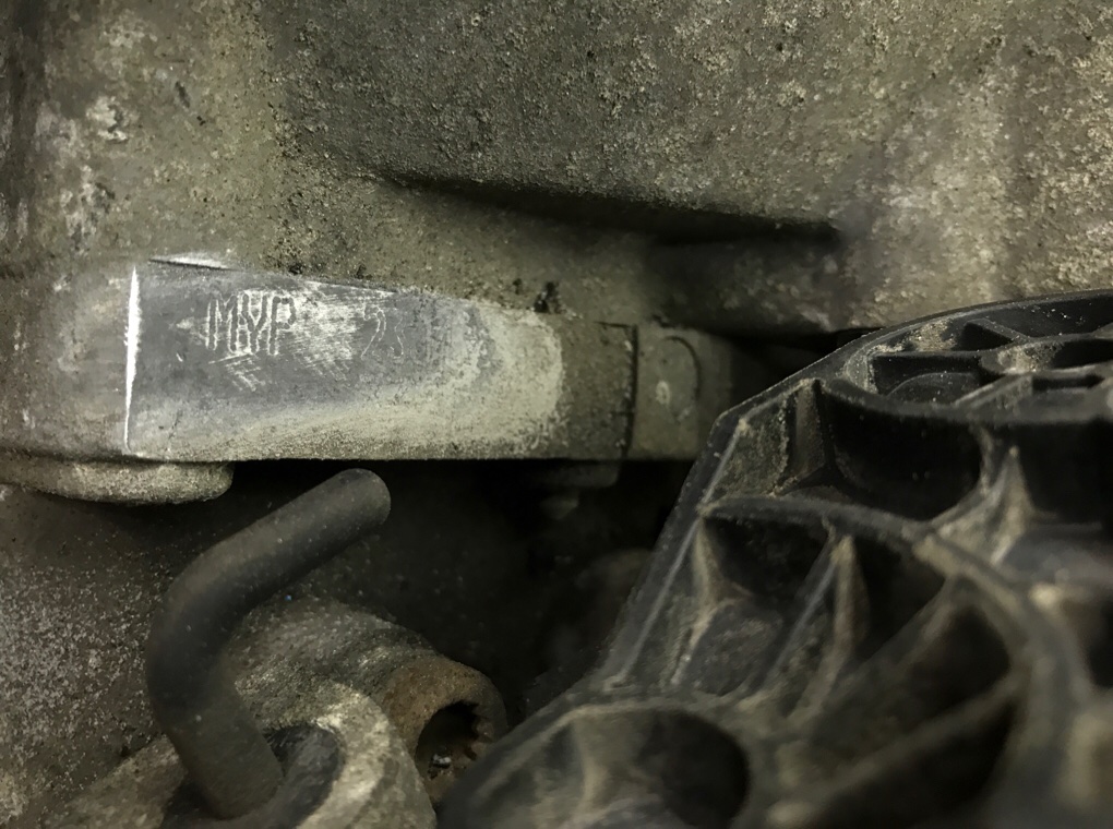 КПП механическая (МКПП) бу для Volkswagen Passat B7 1.6 TDi, 2013 г. КПП механическая (МКПП) бу для Volkswagen Passat B7 1.6 TDi, 2013 г.