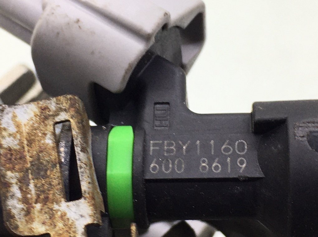 Топливная рампа бу для Nissan Note E11 1.6 i, 2009 г. Топливная рампа бу для Nissan Note E11 1.6 i, 2009 г.