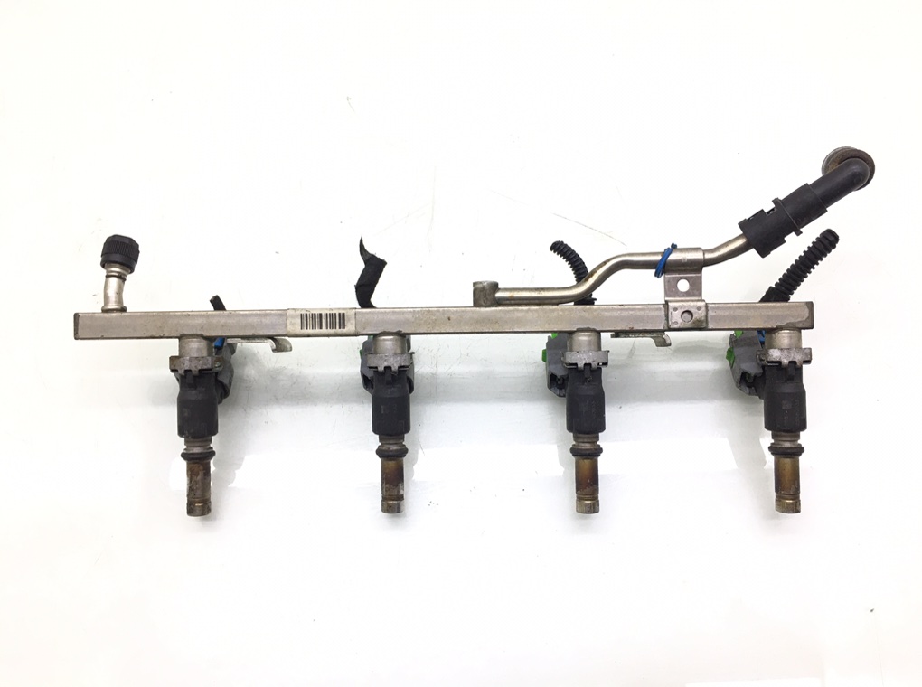 Топливная рампа бу для Opel Zafira B 1.6 i,  2010 г.