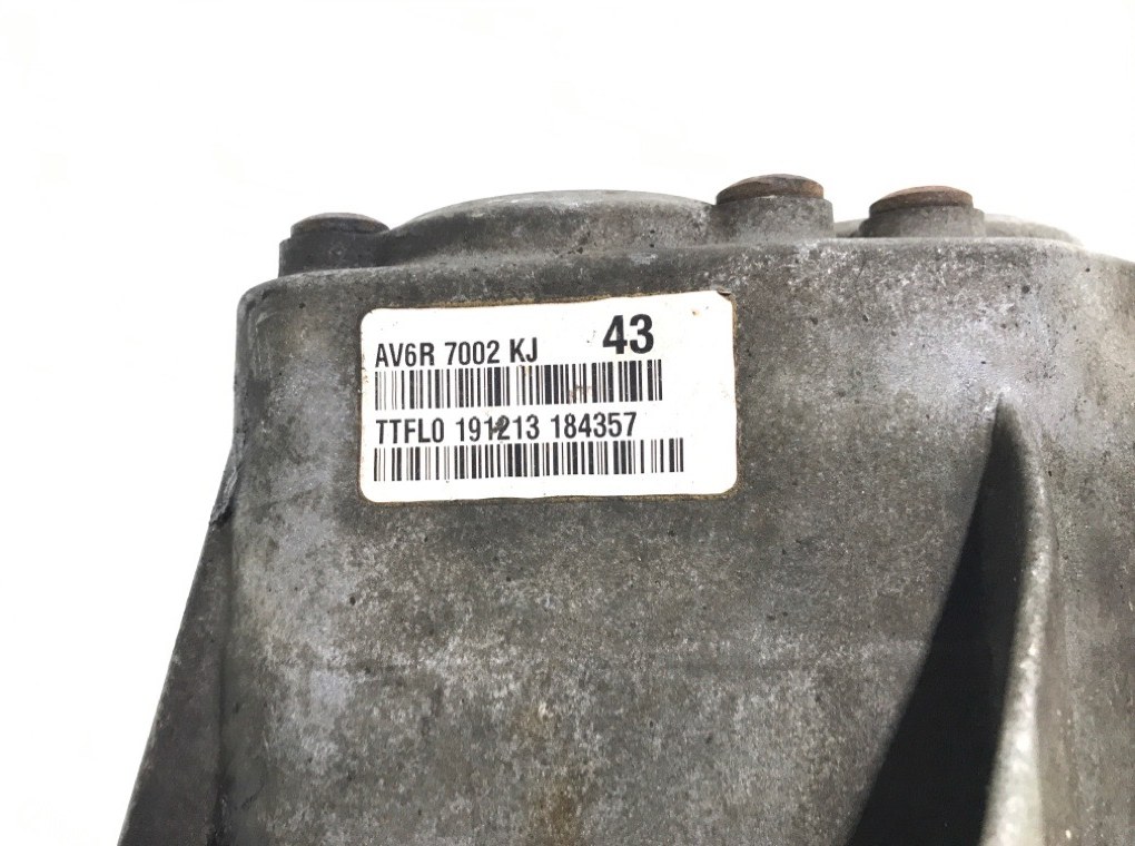 КПП механическая (МКПП) бу для Ford Focus 3 1.6 TDCi, 2014 г. КПП механическая (МКПП) бу для Ford Focus 3 1.6 TDCi, 2014 г.