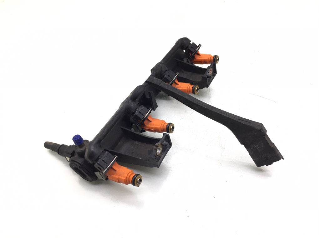 Топливная рампа бу для Peugeot 307  1.6 i,  2003 г.