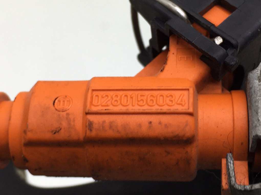 Топливная рампа бу для Peugeot 307  1.6 i,  2003 г.