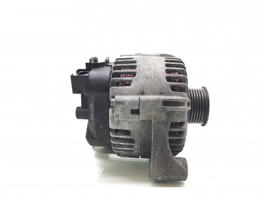 Генератор бу для BMW 3 E90/E91/E92/E93 2.0 TD,  2005 г.