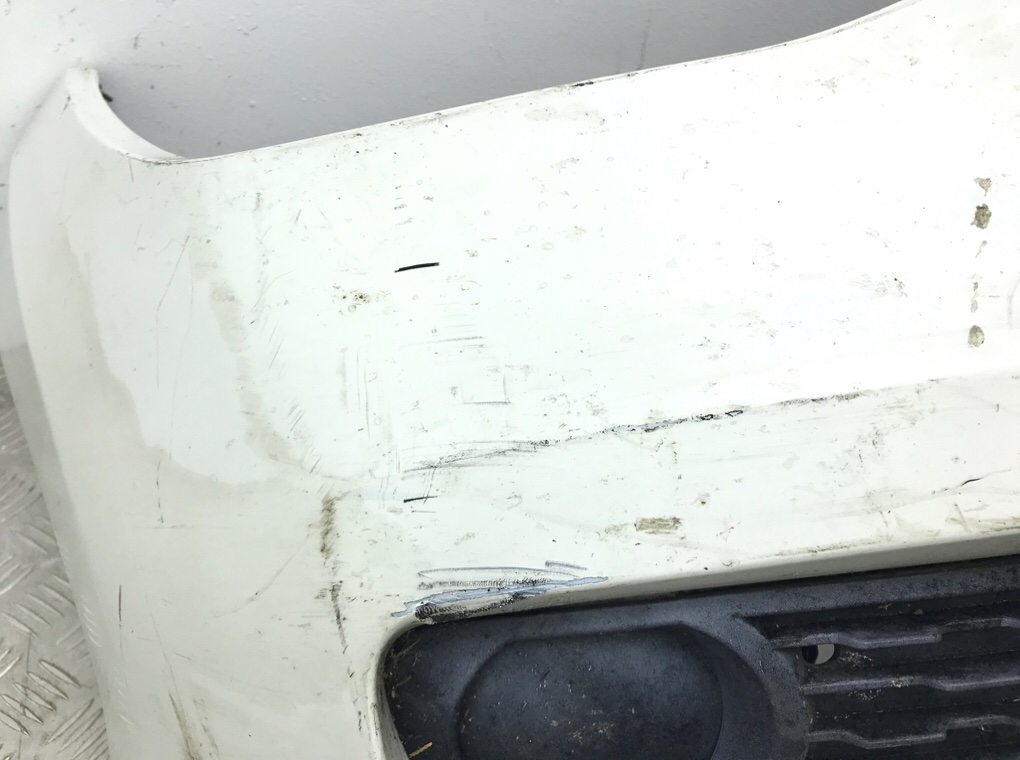 Бампер передний бу для BMW 1 F20/F21  7245731,  2012