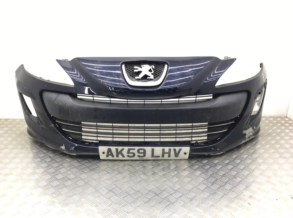 Бампер передний бу для Peugeot 308 T7 1.6 HDi, 2009 г.