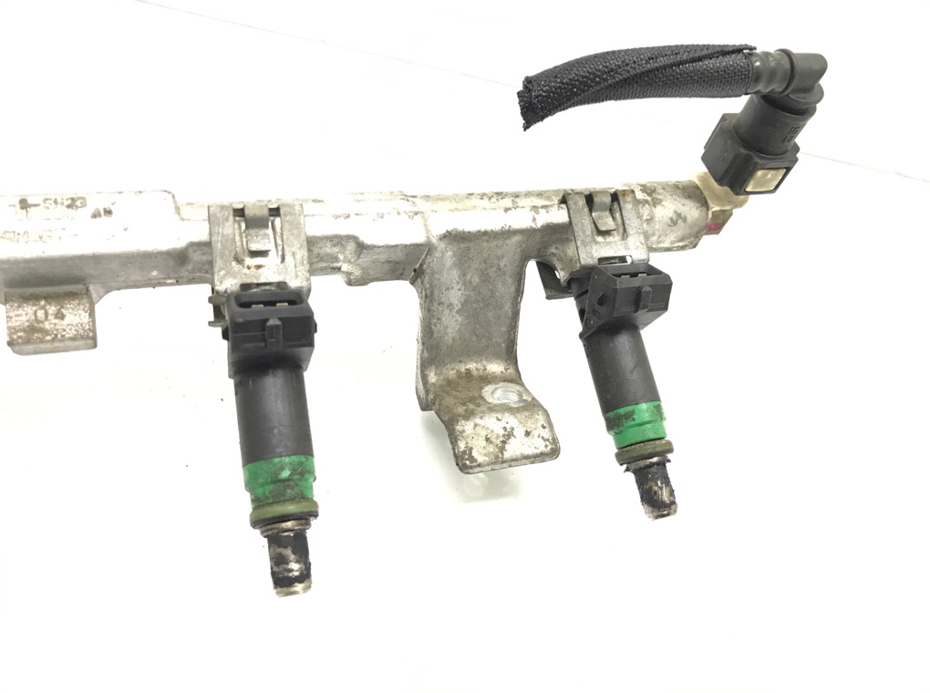 Топливная рампа бу для Ford Fiesta 5 1.3 i,  2005 г.