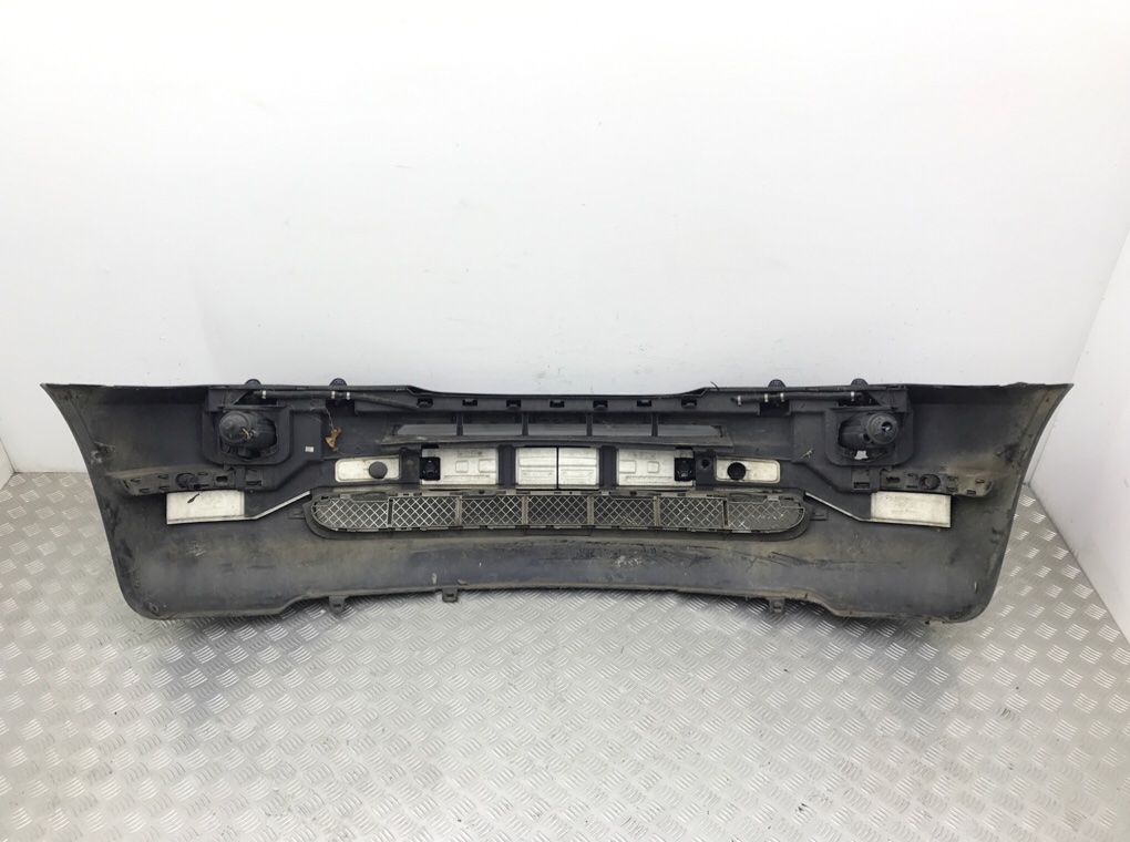 Бампер передний бу для BMW X5 E53  ,  2001