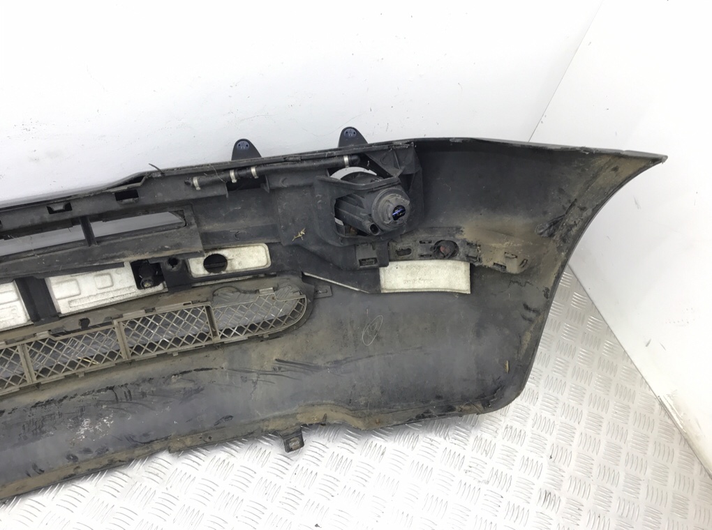 Бампер передний бу для BMW X5 E53  ,  2001