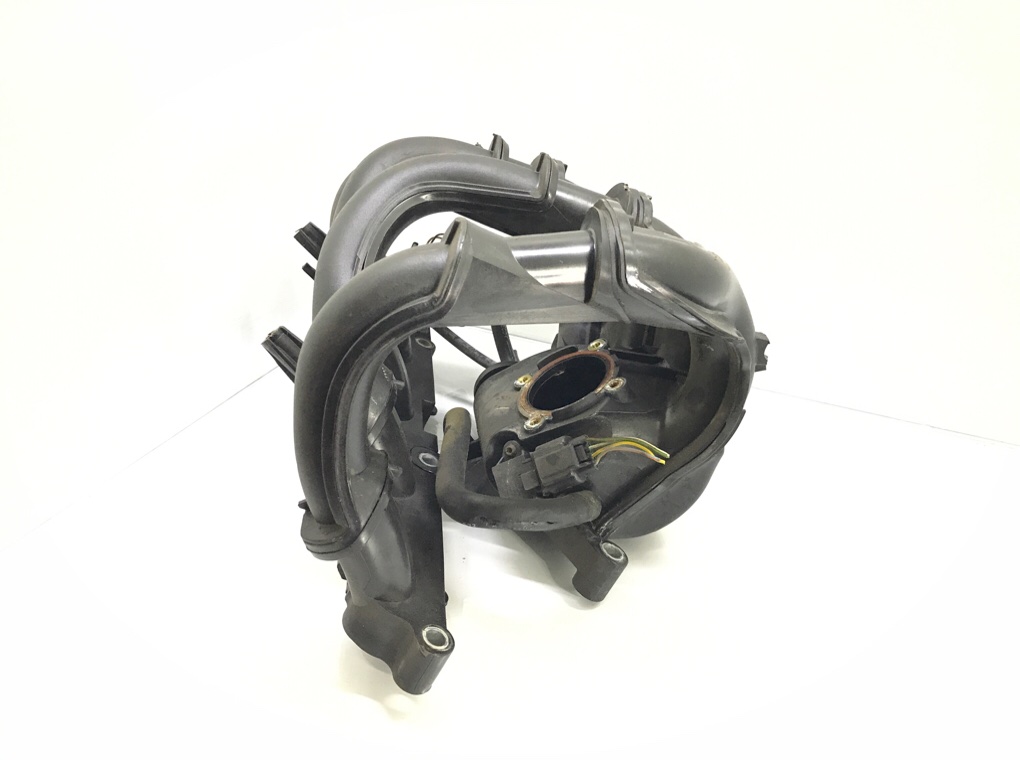 Коллектор впускной бу для Ford Fiesta 5 1.3 i,  2003 г.