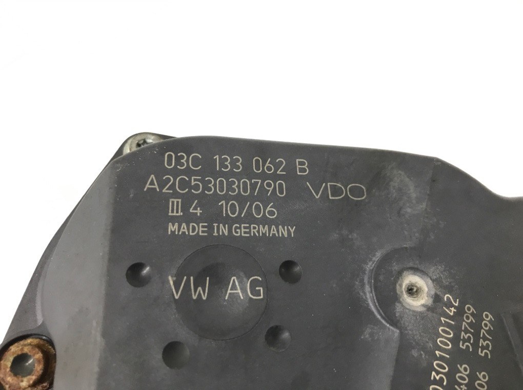 Заслонка дроссельная бу для Volkswagen Polo 4 1.2 i, 2006 г. Заслонка дроссельная бу для Volkswagen Polo 4 1.2 i, 2006 г.