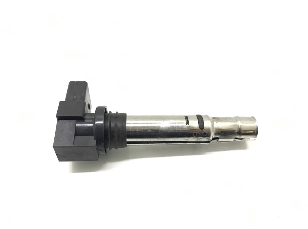 Катушка зажигания бу для Volkswagen Polo 4 1.2 i, 2006 г. Катушка зажигания бу для Volkswagen Polo 4 1.2 i, 2006 г.