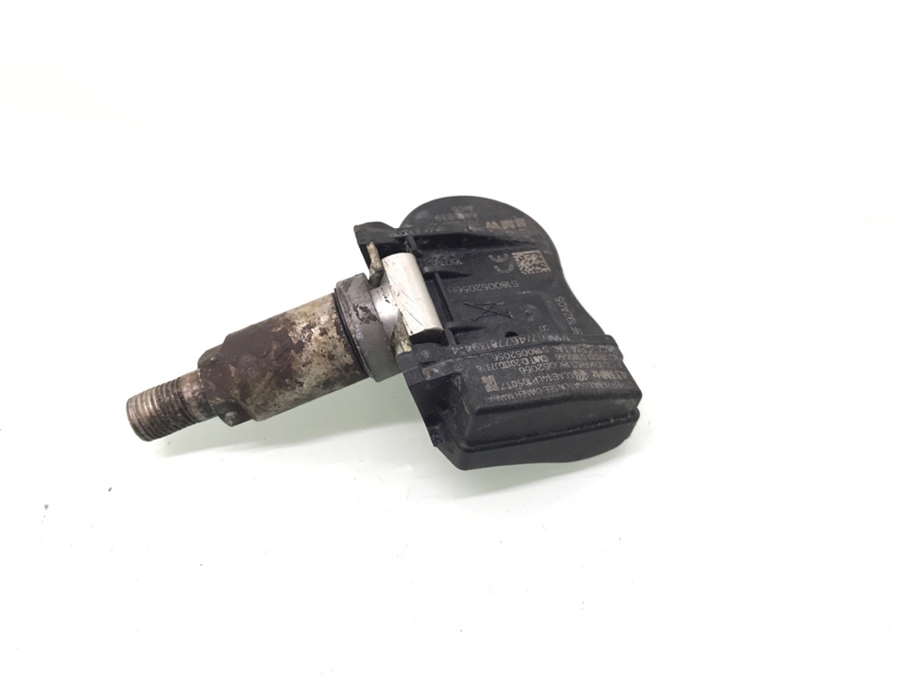 Датчик давления в шине бу для BMW 2 F46 1.5 i, 2016 г. Датчик давления в шине бу для BMW 2 F46 1.5 i, 2016 г.