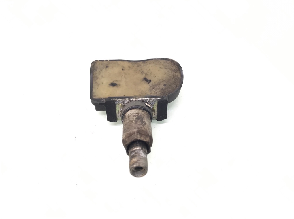 Датчик давления в шине бу для BMW 2 F46 1.5 i, 2016 г. Датчик давления в шине бу для BMW 2 F46 1.5 i, 2016 г.