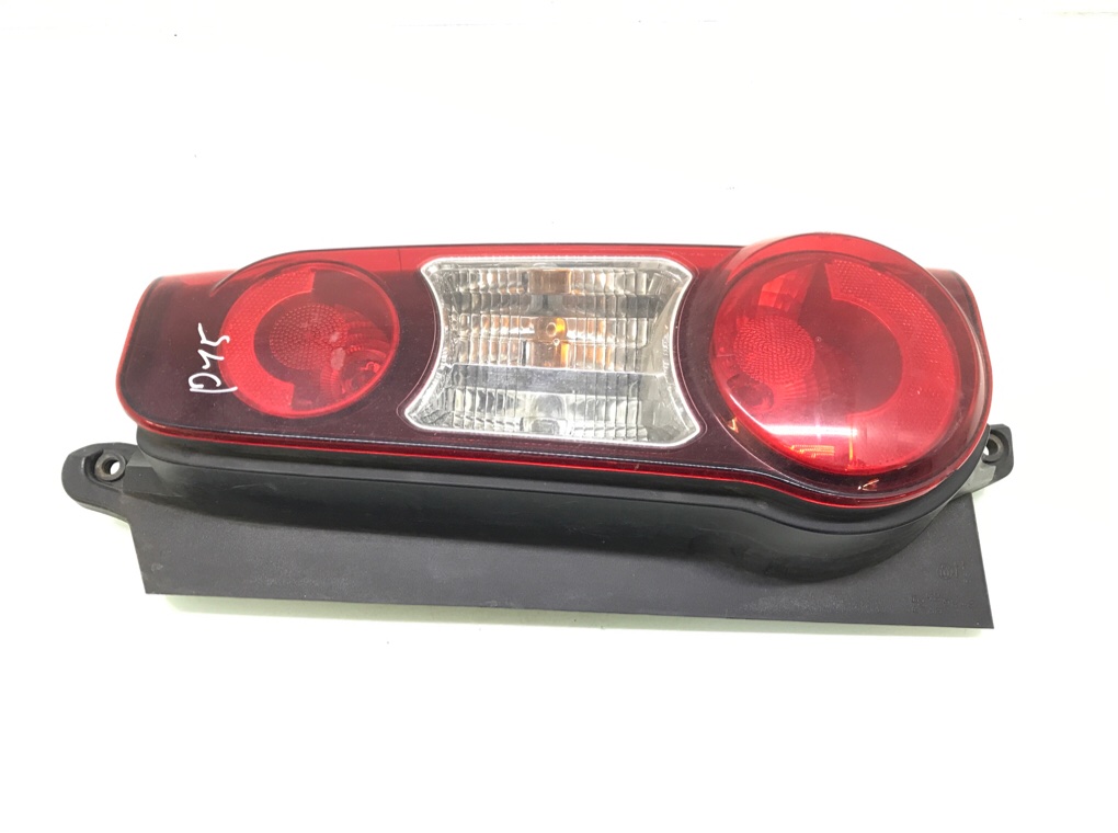 Фонарь задний правый бу для Peugeot Partner 2 1.6 HDi,  2014 г.